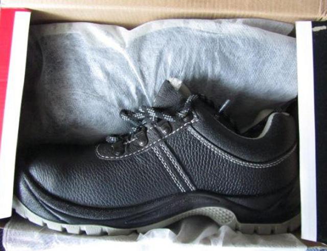 Protective boots