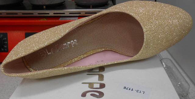 Ladies’ shoes