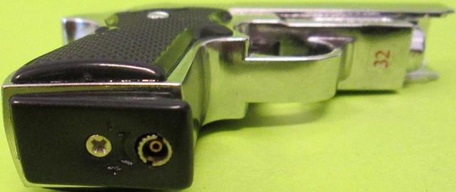 Novelty lighter