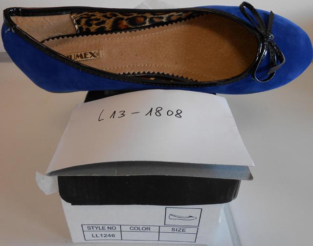 Ladies' shoes