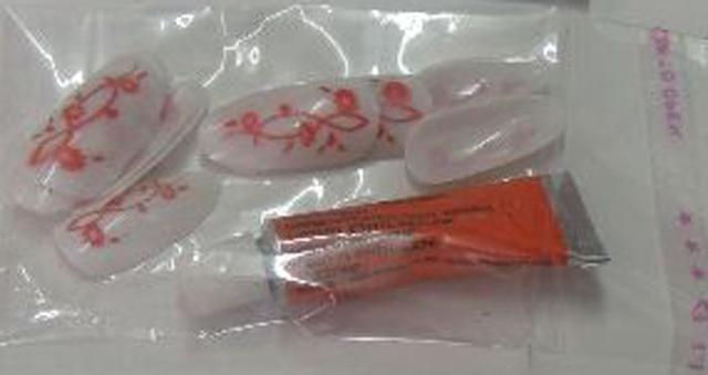 False nails