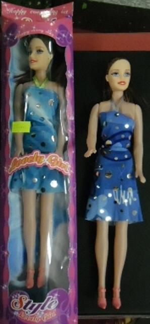 Plastic dolls