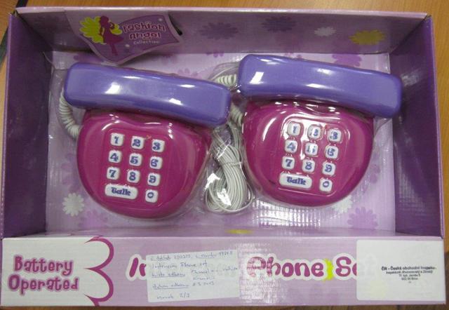 Set of toy phones