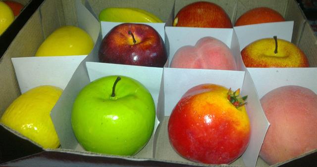 Imitation fruit