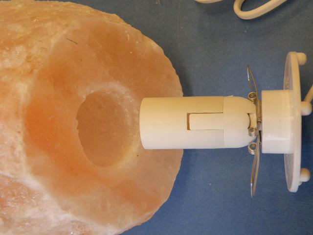 Table lamp