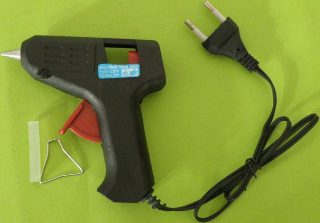 Glue gun