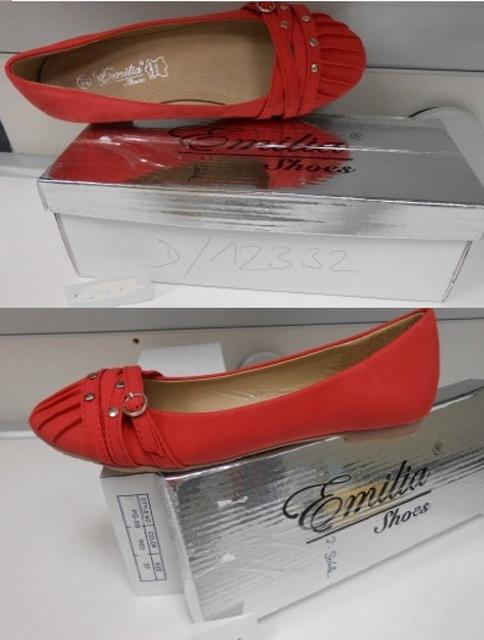 Ladies' shoes