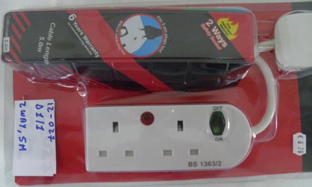 Mains extension lead