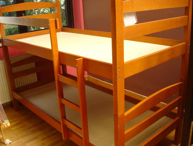 Bunk bed