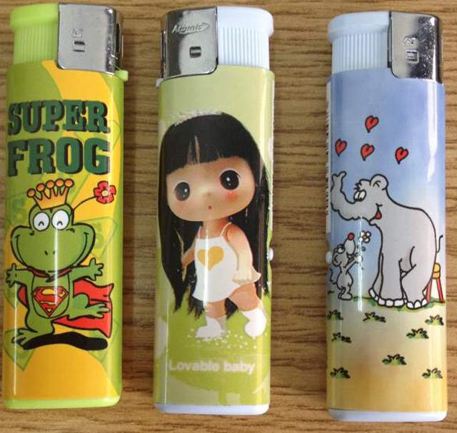 Novelty lighter