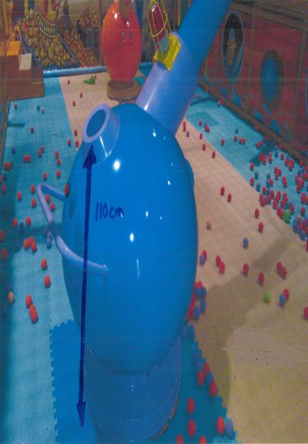 Indoor ball shooting game machine