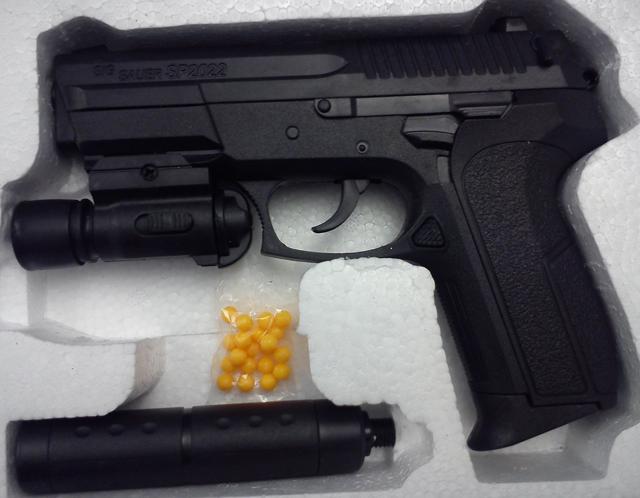 Airsoft gun