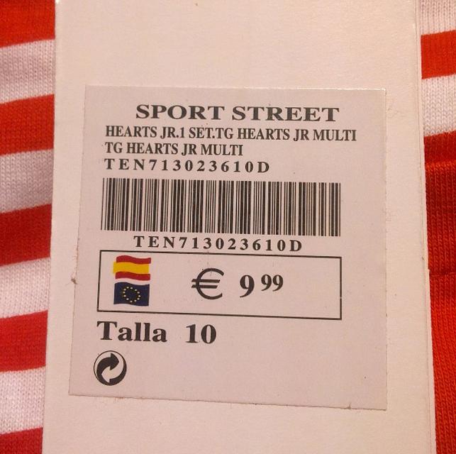 Children's clothing sets