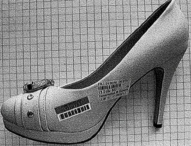 Ladies' shoes