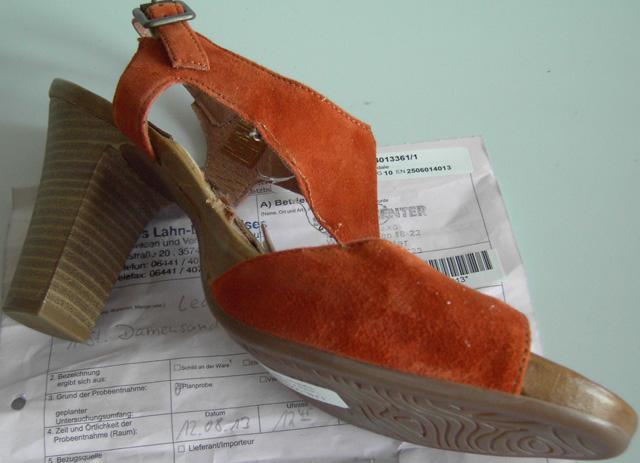 Ladies' shoes