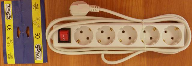 Mains extension lead