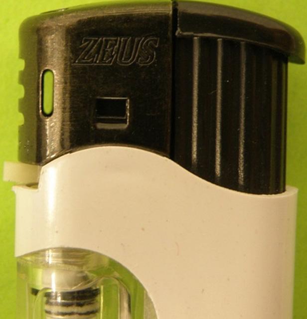 Novelty lighter