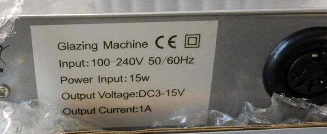 Fingernail manicuring machine