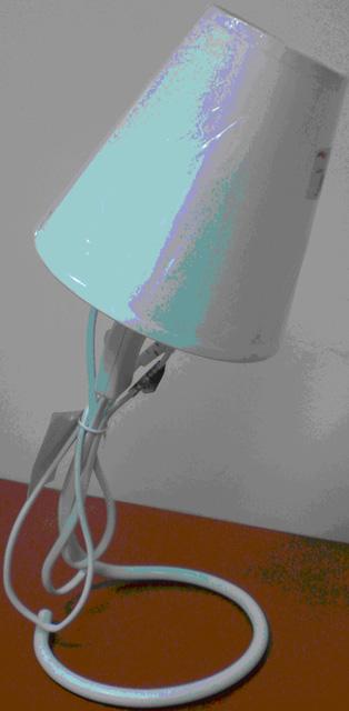 Table lamp