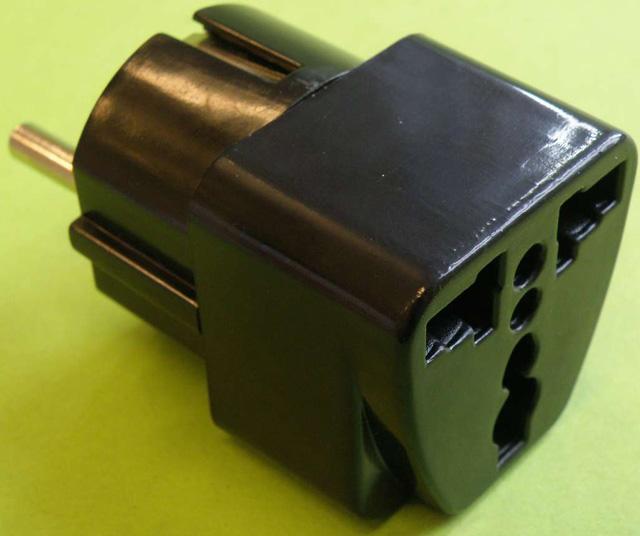 Plug adapter