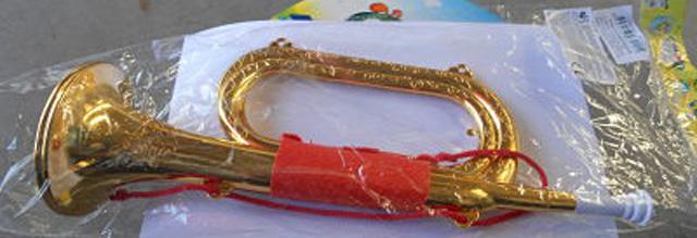 Toy trumpet