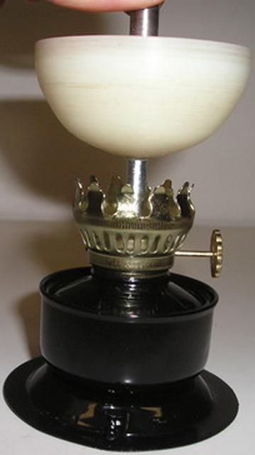 Oil lamp