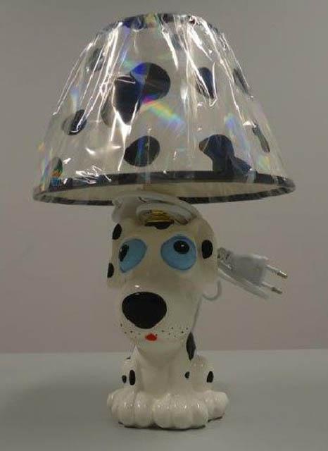 Table lamp
