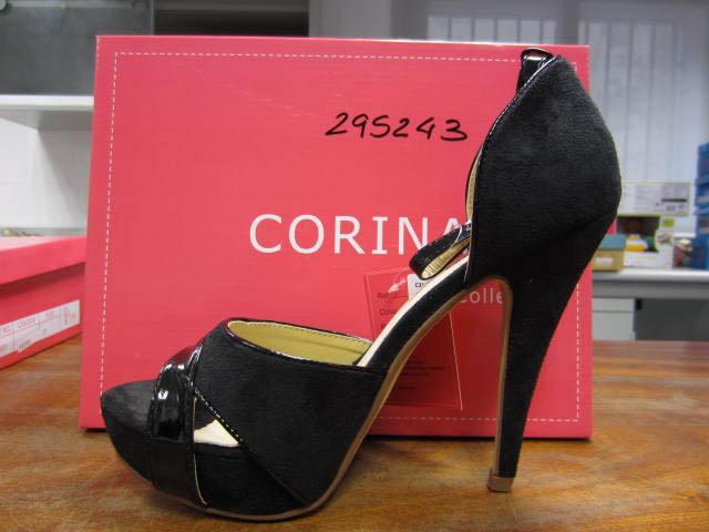 Women's shoes