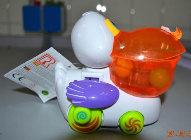 Plastic toy bird