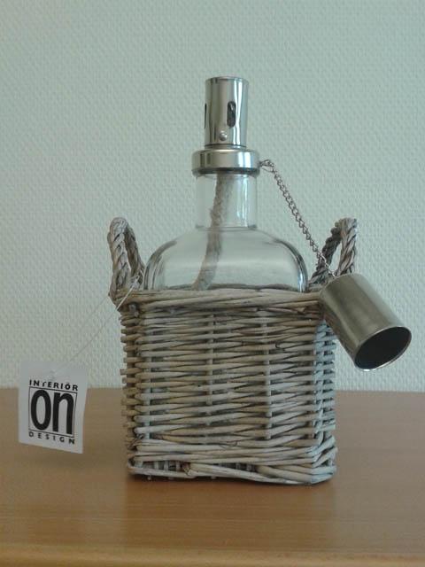Oil lamp