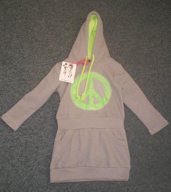 Girl's dress