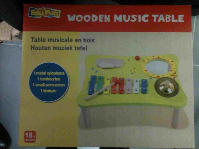 Toy musical instrument