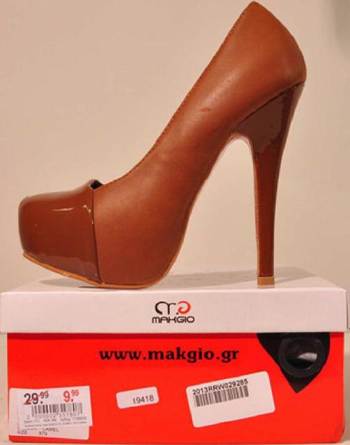 Ladies' shoes