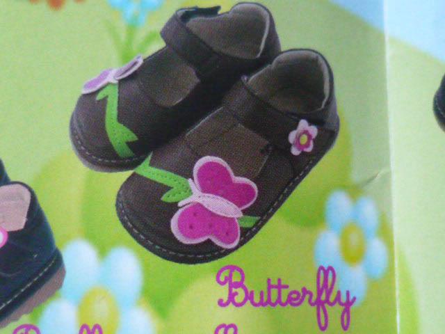 Babies' shoes