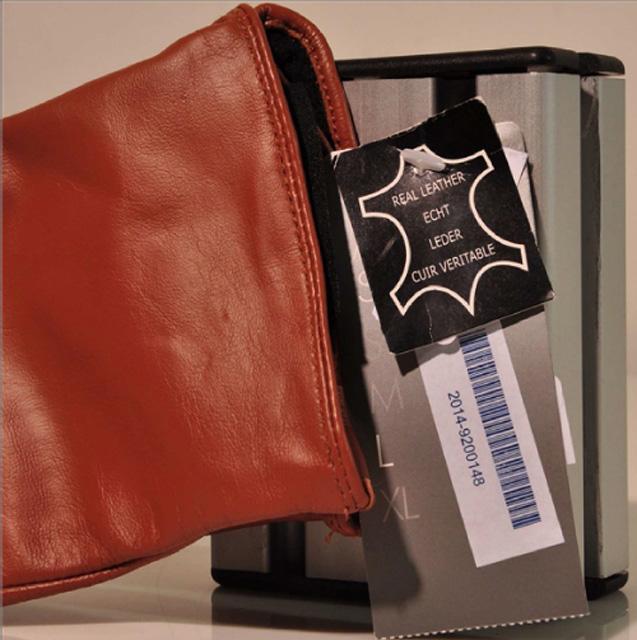 Ladies' leather gloves