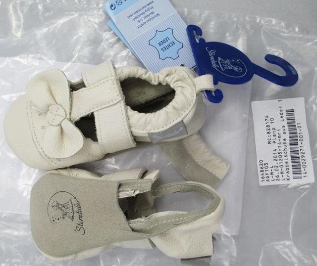 Children's crawling shoes