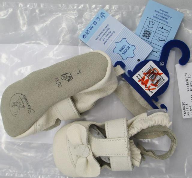 Children's crawling shoes