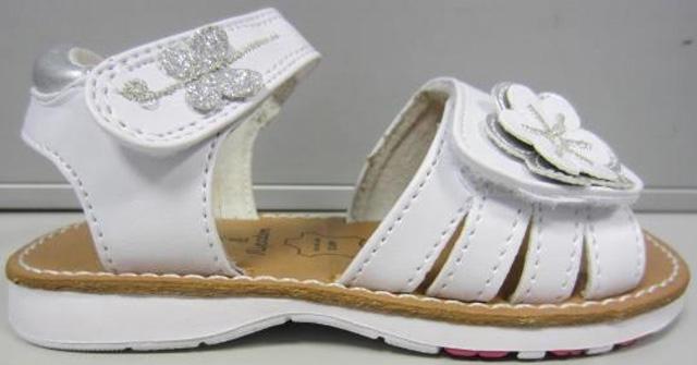 Girls’ sandals