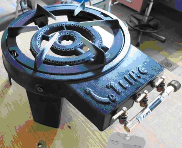 Gas stove