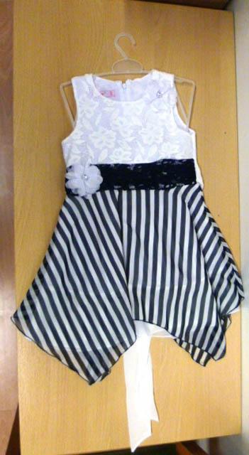 Girls' dress
