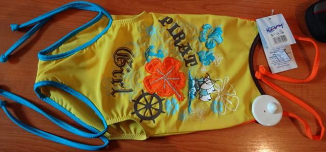 Girls' swimsuit