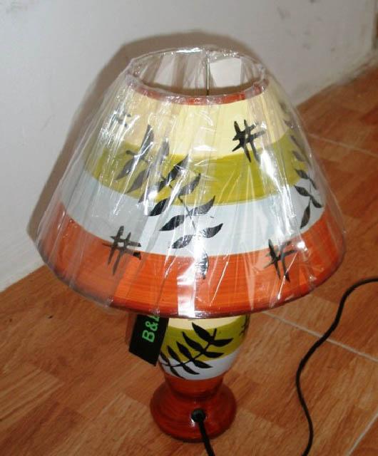Table lamp
