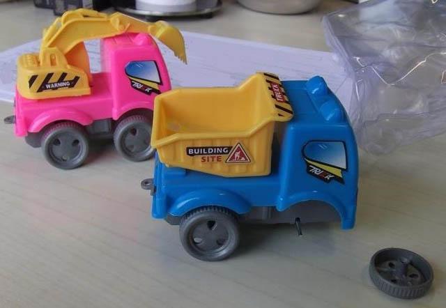 Toy truck