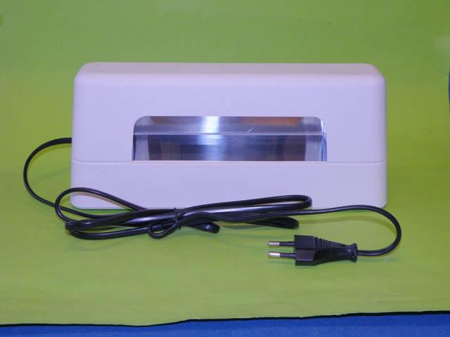 Nail dryer