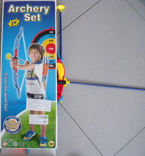 Bow and arrow set